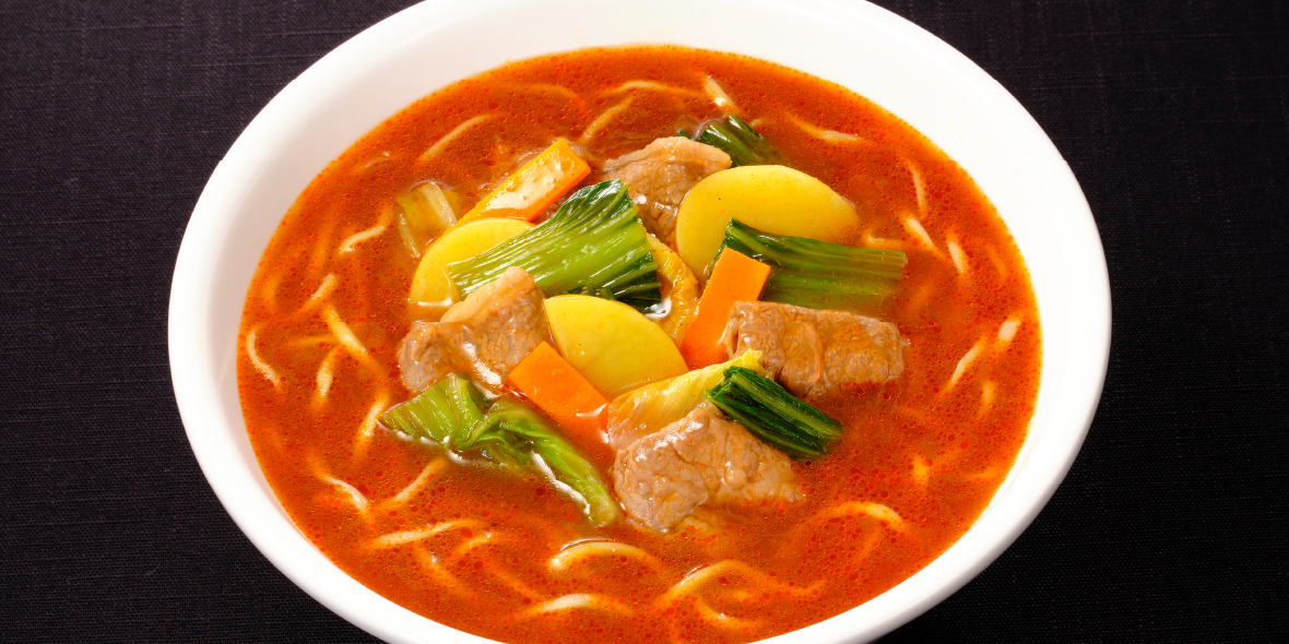重慶飯店 麻辣火鍋麺