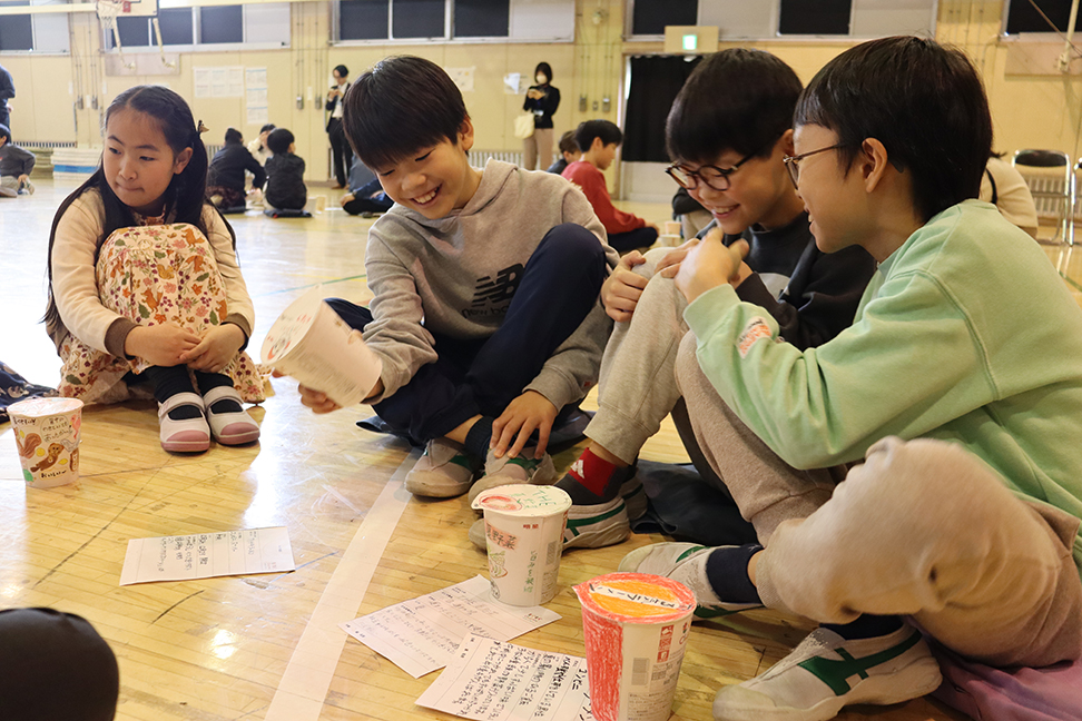 出張授業「もぐもぐClassroom」2025年度のデザインの授業を実施しました!